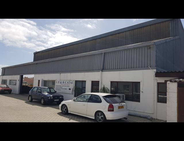 1,116M² FACTORY TO LET IN BLACKHEATH INDUSTRIAL